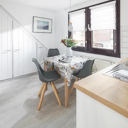 Rike Apartment *